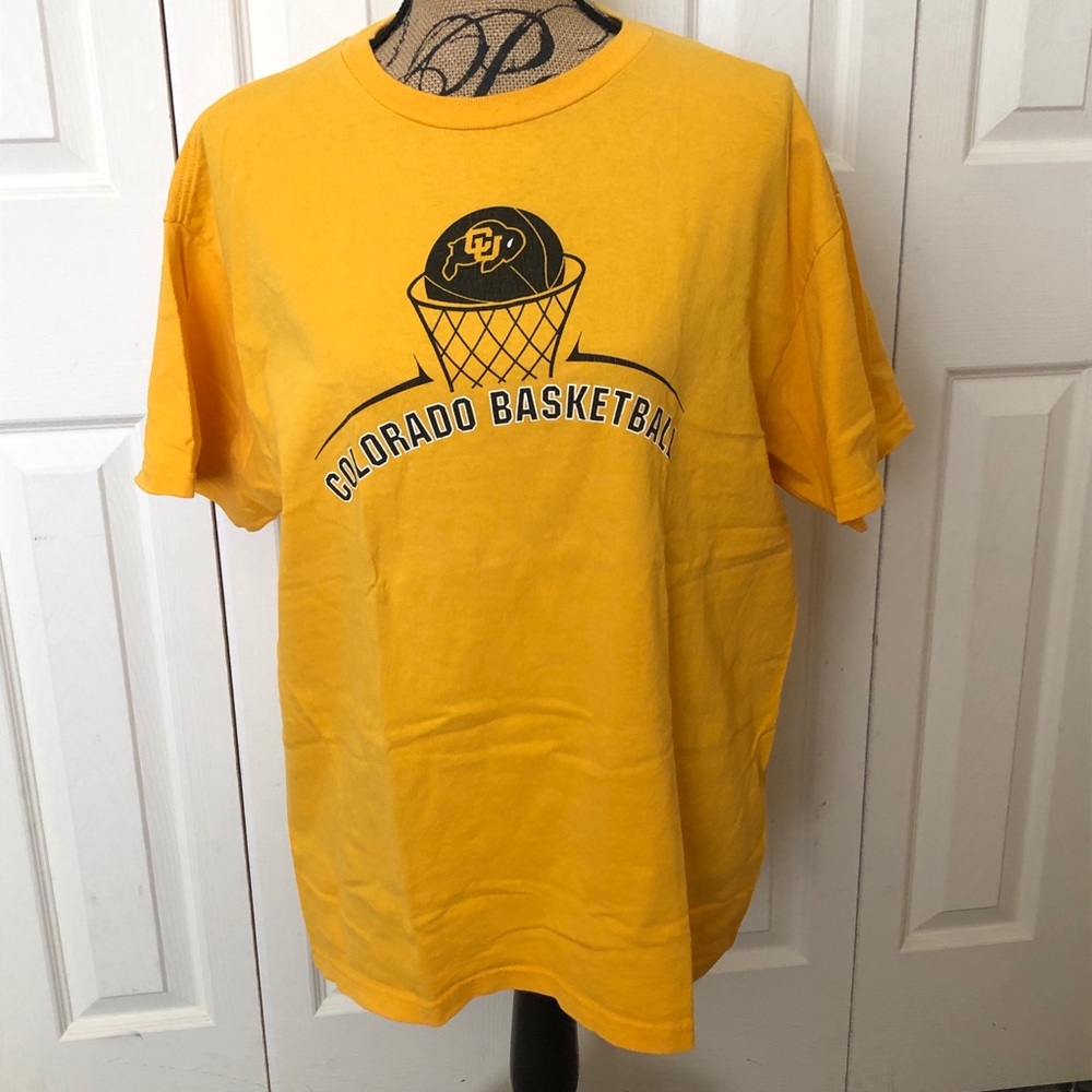 Colorado Basketball shirt w/ ‘08-‘09 game schedule